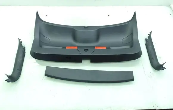 Volkswagen T-Roc Tailgate trim 2GA867704