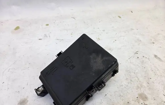 Maserati Ghibli Fuse box set 670008656
