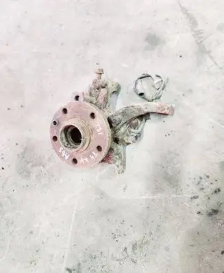 Volkswagen Transporter - Caravelle T4 Front wheel hub spindle knuckle