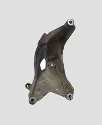 Volkswagen Amarok Engine mounting bracket 03L199308