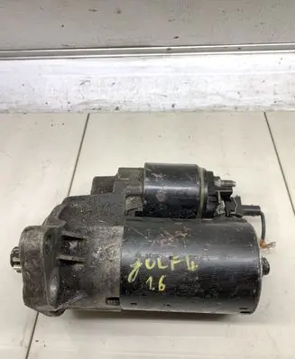 Volkswagen Golf IV Starter motor 0001121006