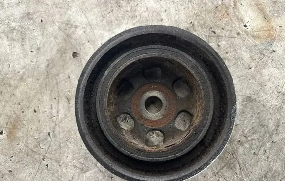 Iveco Daily 6th gen Crankshaft pulley 270310HZ