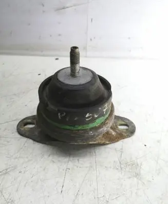 Citroen C5 Engine mount bracket 96358669