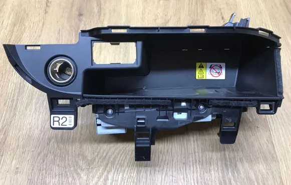 Lexus RX 450H Wireless charging module 861C048060