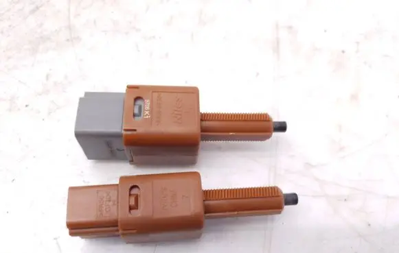 Nissan Qashqai Brake pedal sensor switch
