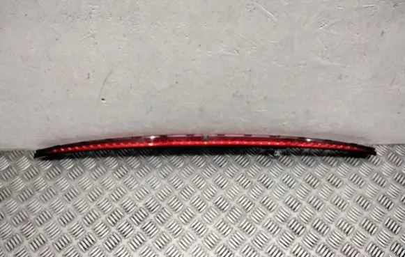 Mercedes-Benz E W212 Third/center stoplight A2128200156