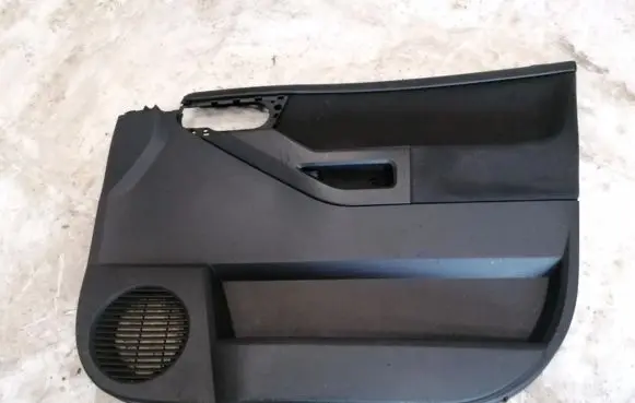 Opel Meriva A Front door card panel trim 13123516