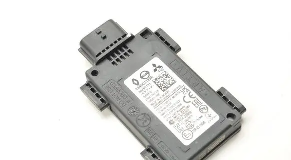 Renault 5 E-Tech Distronic sensor radar 284N03389R