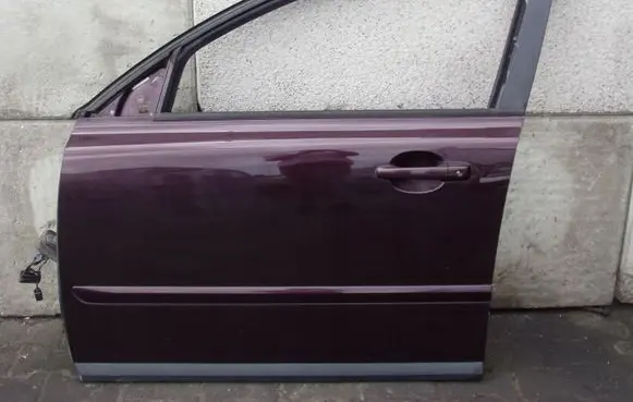 Volvo S40 Front door