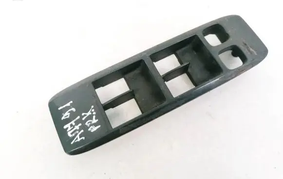 Nissan Primera Front door window switch trim 80960BA100