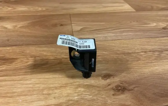 Honda FR-V Airbag deployment crash/impact sensor 77970SFEB110M2 G0YF0AFSL
