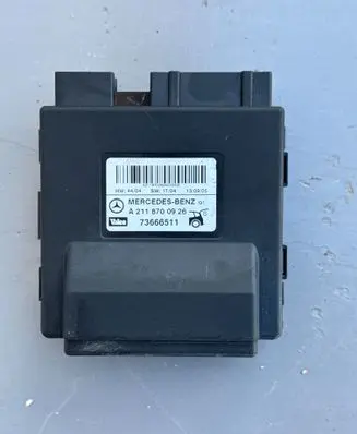 Mercedes-Benz E W211 Tailgate/trunk control unit/module A2118700926 73666511