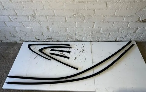 BMW 4 F36 Gran coupe Roof trim bar molding cover 27000853 8210