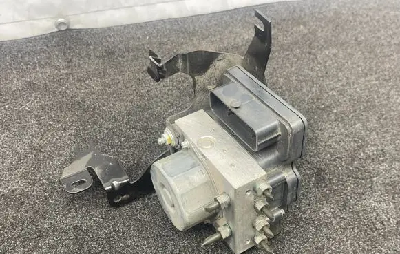 Renault Clio IV ABS control unit/module 476601203R 269722