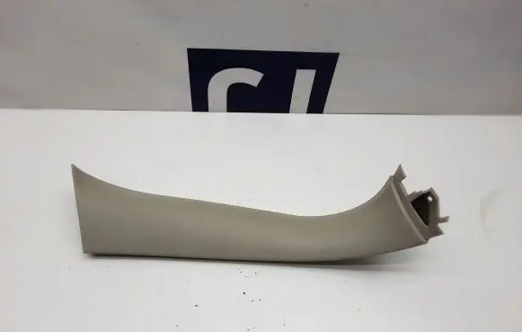 Mercedes-Benz ML W164 Other trunk/boot trim element A1647402370 1647402370