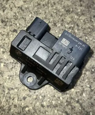 BMW 5 F10 F11 Glow plug pre-heat relay 8519472