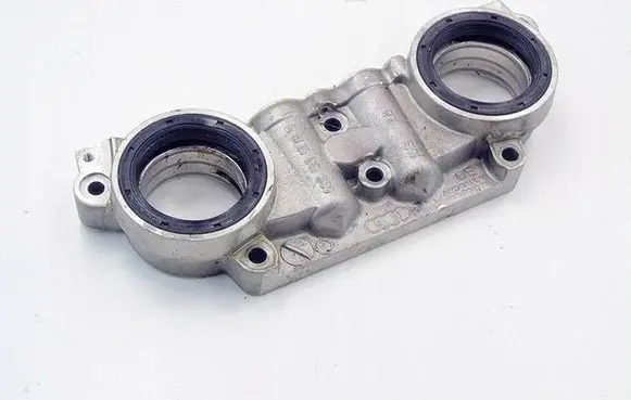 Audi A4 S4 B6 8E 8H Camshaft holder 06C103108D