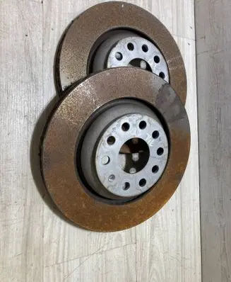 Audi Q3 F3 Rear brake disc 5Q0615601E