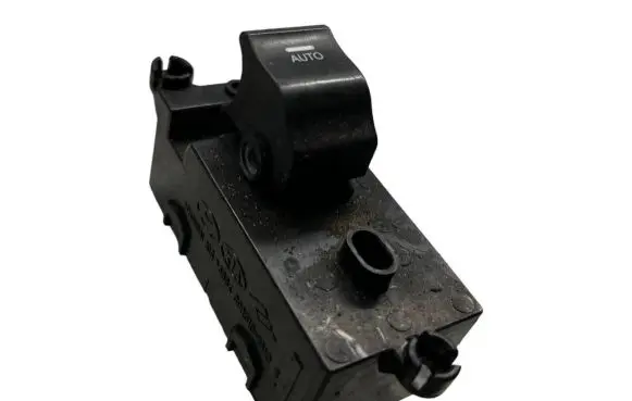 Hyundai i40 Electric window control switch 935753Z000 39R5101000