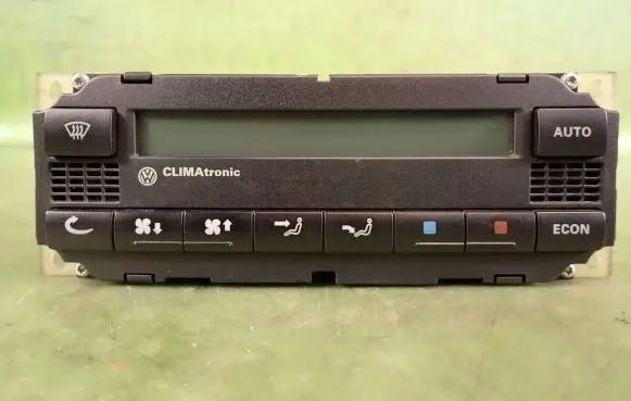 Volkswagen PASSAT B5 Climate control unit
