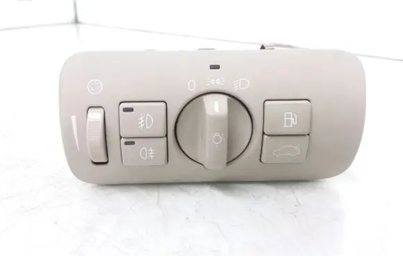 Volvo XC70 Light switch 30739422