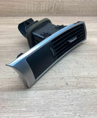 Audi A6 S6 C6 4F Dashboard side air vent grill/cover trim 4F2820902D