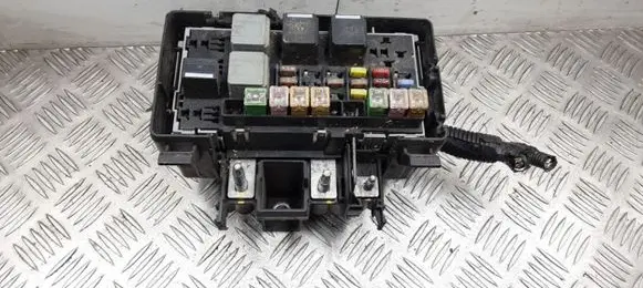 Ford Transit Fuse module 6C1T14A067AA