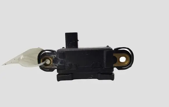 Volkswagen Golf V ESP acceleration yaw rate sensor 1K0907655D