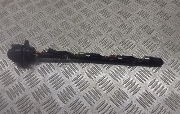 Volkswagen Golf Plus Fuel injector wires 038971803