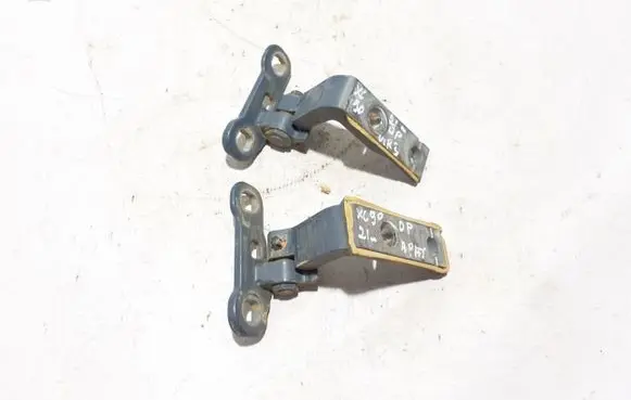 Volvo XC90 Front door upper hinge 31424592