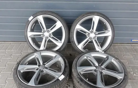 Audi A7 S7 4G R21 alloy rim 4G8601025AP