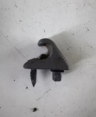 Toyota Land Cruiser (HDJ90) Sun visor clip/hook/bracket 
