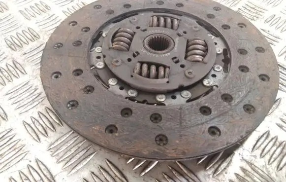Clutch pressure plate