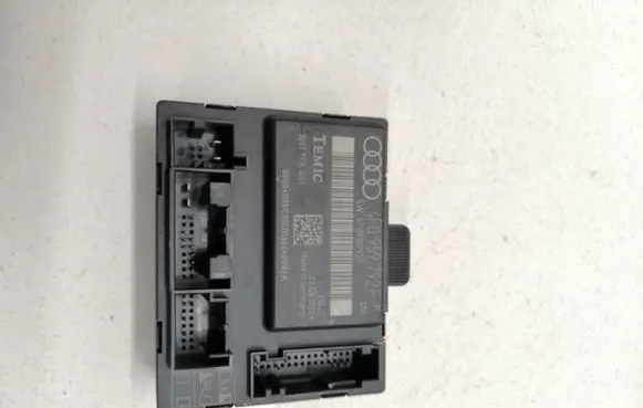 Audi A6 S6 C6 4F Door control unit/module 4F0595792F