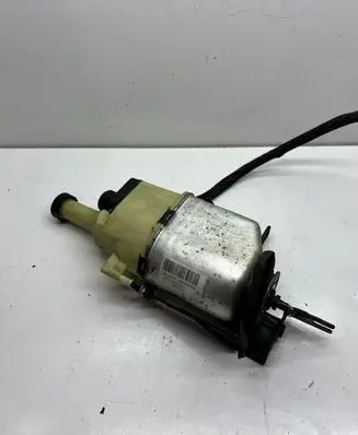 Opel Astra G Power steering pump 26078682 L39D001606 9191970