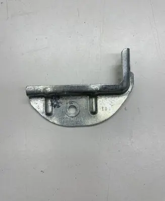 Volkswagen Jetta VI Battery bracket 3T0803123
