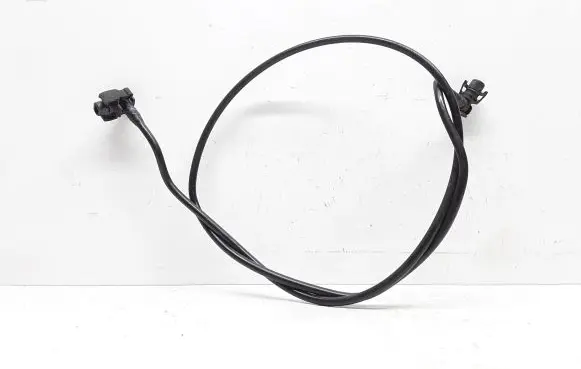 Volvo V40 Engine coolant pipe/hose 32249827