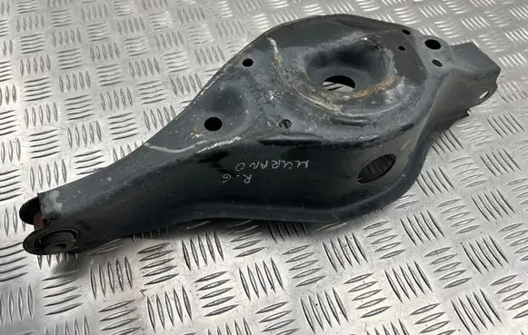 Rear upper control arm/wishbone