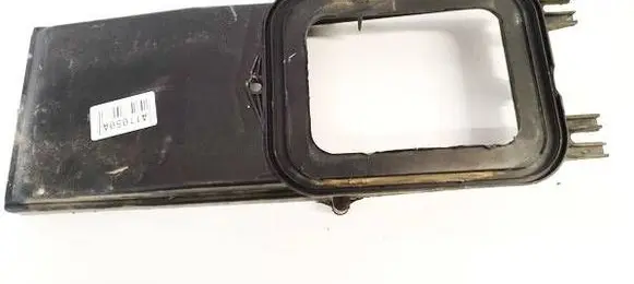 Volkswagen PASSAT B5 Fuse box cover 8D0819641A