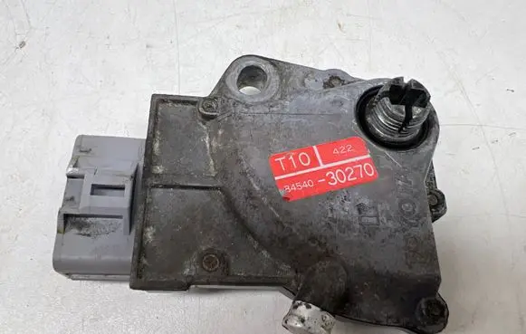 Lexus LS 430 Gear selector 8454030270