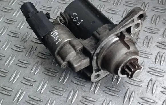 Volkswagen Eos Starter motor 02Z911023E 0001121408 20100420