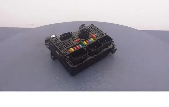 Peugeot 407 Fuse box set 9656086080