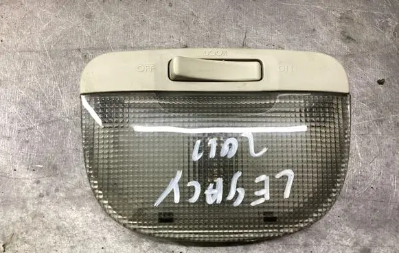 Subaru Legacy Rear seat light VC12068