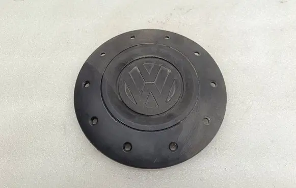 Volkswagen Transporter - Caravelle T5 Original wheel cap 7H0601151C