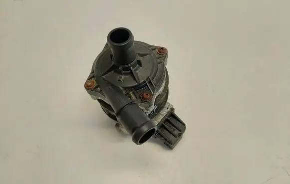 Audi e-tron Electric auxiliary coolant/water pump 4ke965567b-jlk01