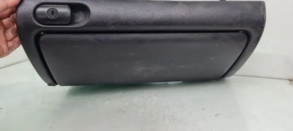 Volkswagen Golf III Glove box set 1H1857922B