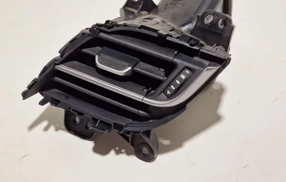 Dashboard side air vent grill/cover trim