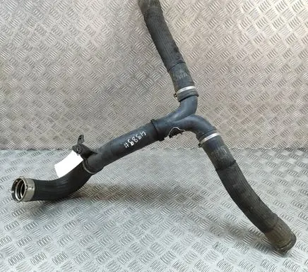 Maserati Ghibli Intercooler hose/pipe 670105708