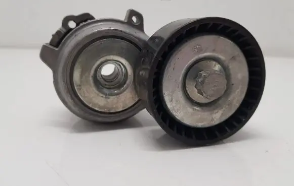 Opel Crossland X Alternator belt tensioner 9841857180