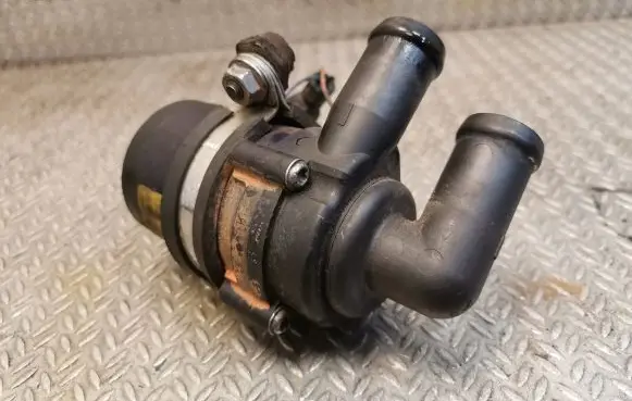 Porsche Cayenne (9PA) Electric auxiliary coolant/water pump 7L0965561K